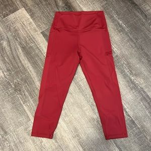 Zyia crop leggings